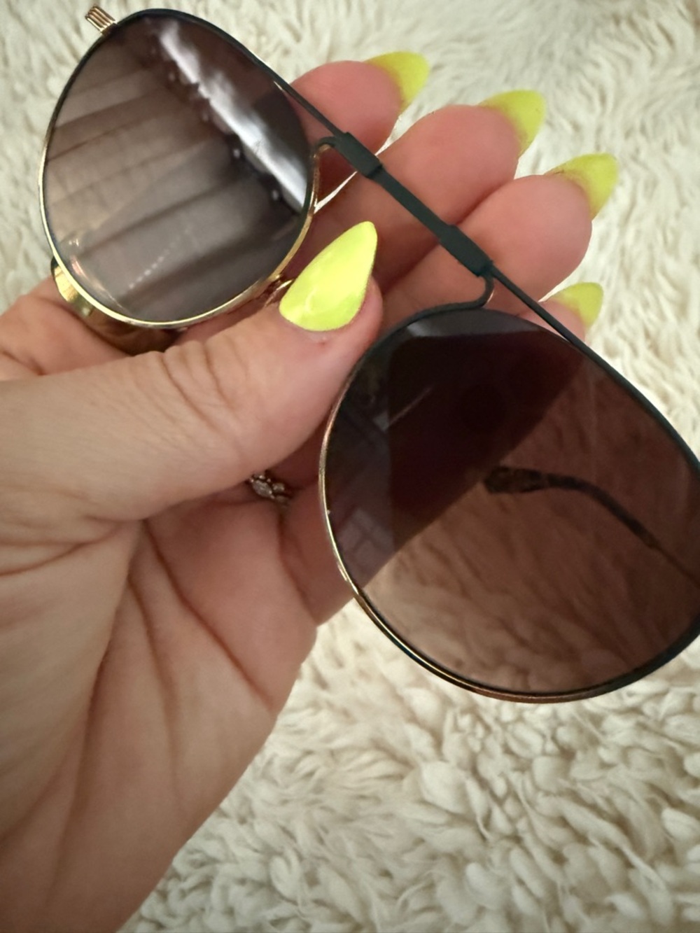 KREWE Gold Frame Brown Lens Foldable Women's Sunglasses with Case - Picture 7 of 8